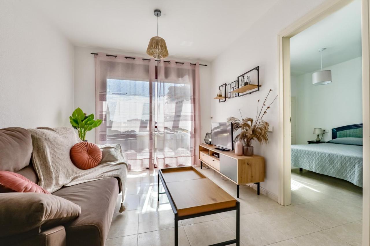 Zafiro Atico Appartement *